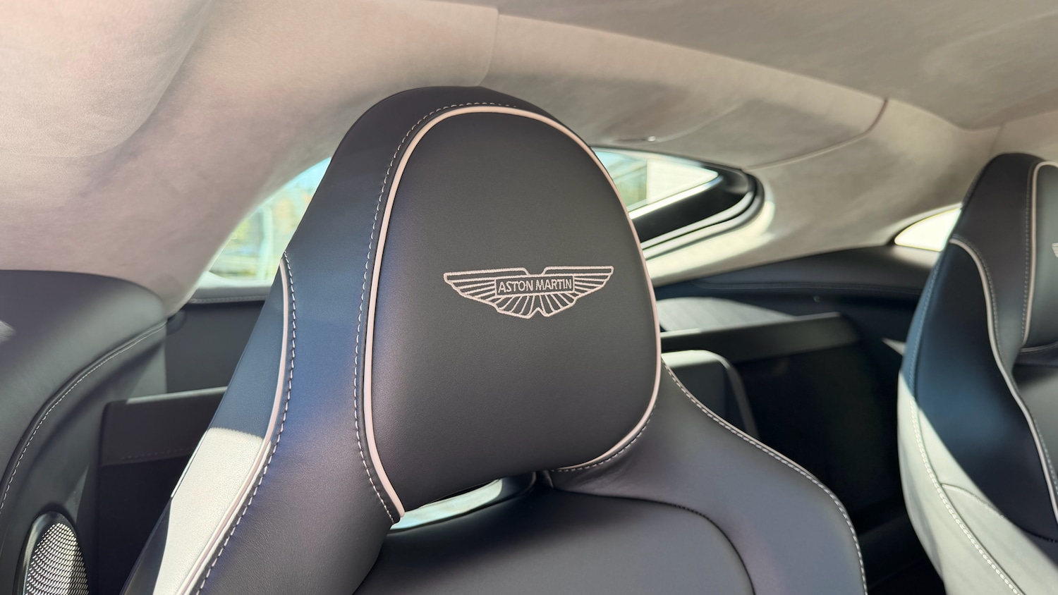 Used Aston Martin Vantage 2025 for sale - 76186966: Photo 5