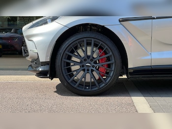 Used Aston Martin DBX 2024 for sale - 75550488: Photo