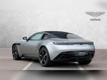 Used Aston Martin DB11 2022 for sale - 76951272: Photo