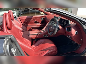 Used Aston Martin DB11 2021 for sale - 79010689: Photo