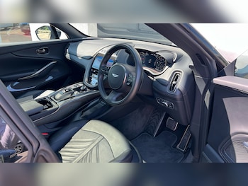 Used Aston Martin DBX 2024 for sale - 76884721: Photo