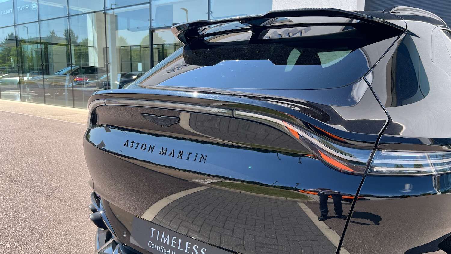 Used Aston Martin DBX 2024 for sale - 76884721: Photo 8