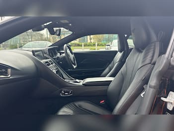 Used Aston Martin DB11 2021 for sale - 79819377: Photo