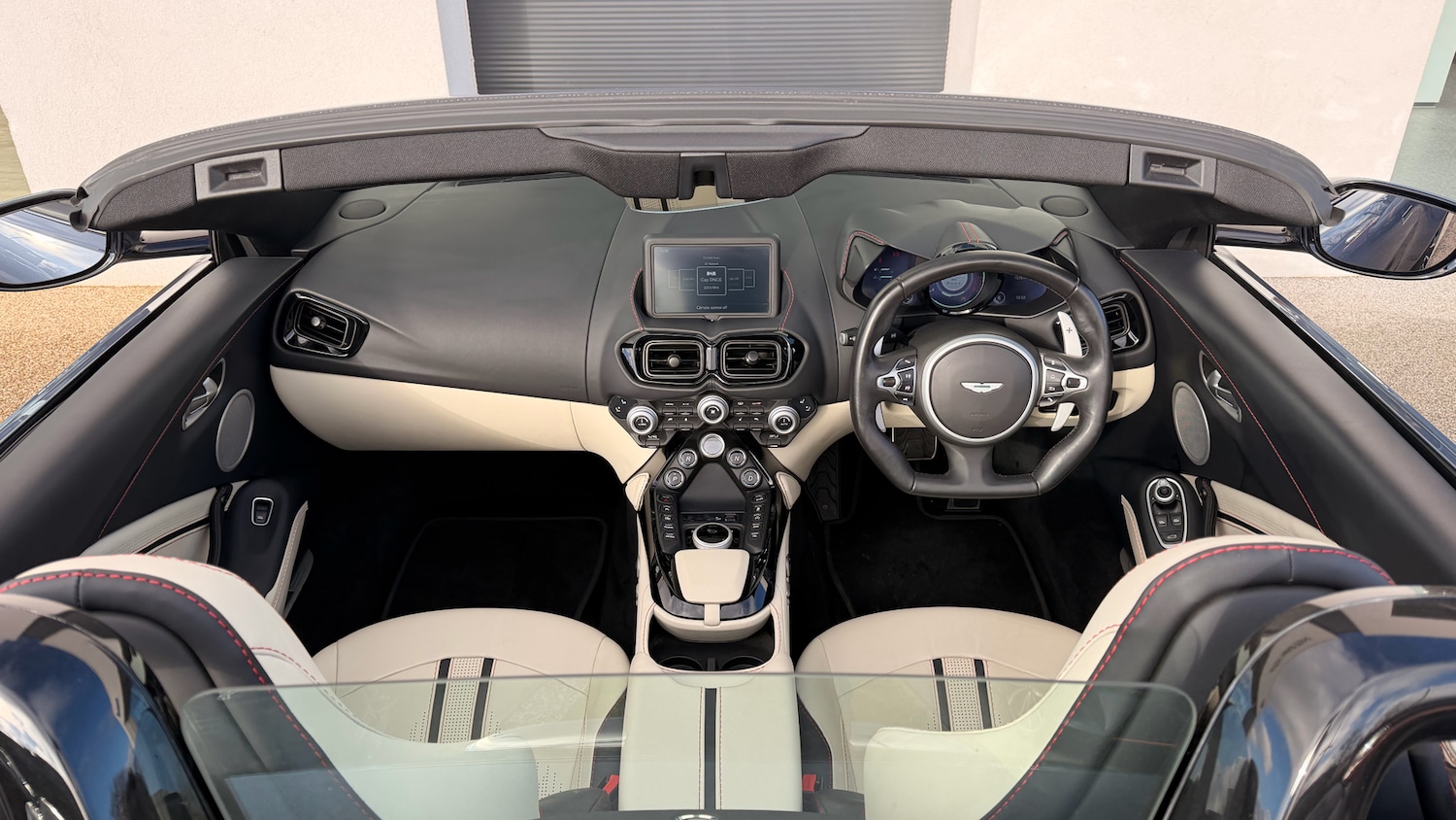 Used Aston Martin Vantage 2022 for sale - 77655972: Photo 10