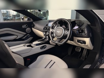 Used Aston Martin Vantage 2022 for sale - 77655972: Photo