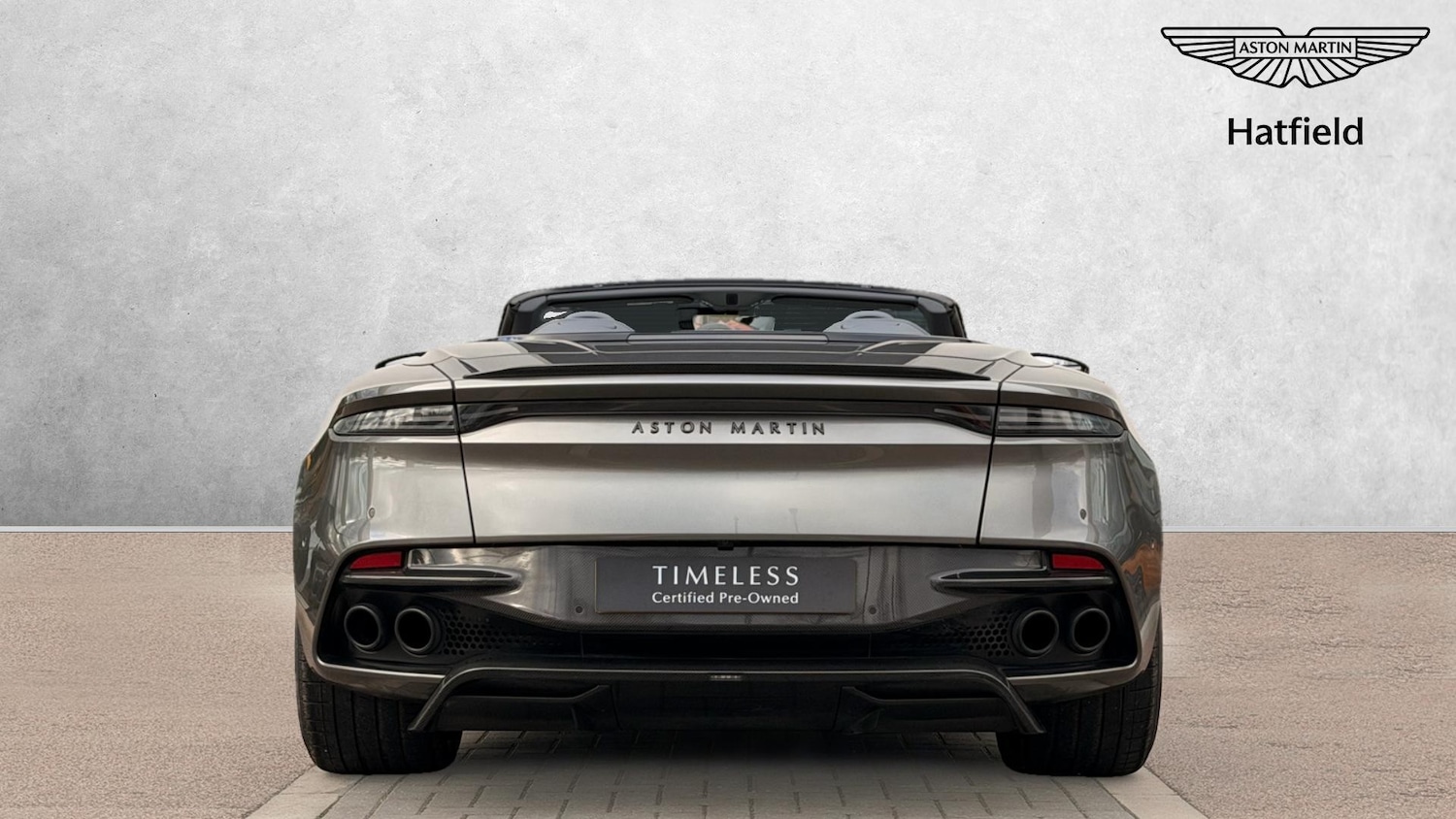 Used Aston Martin DBS 2021 for sale - 76712337: Photo 14