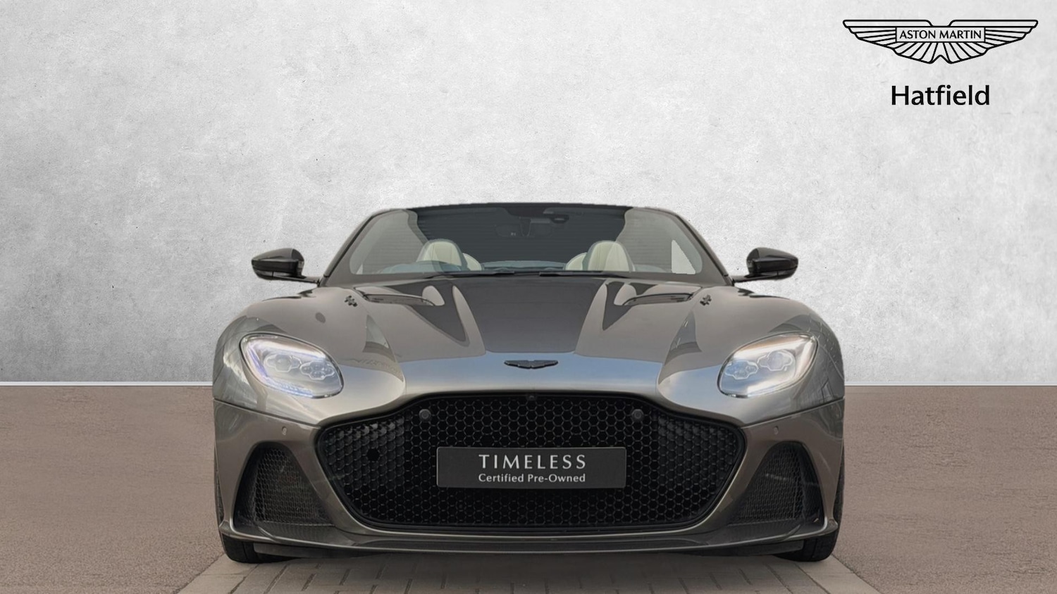 Used Aston Martin DBS 2021 for sale - 76712337: Photo 7