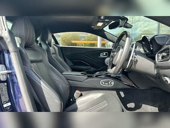 Used Aston Martin Vantage 2019 for sale - 79668596: Photo