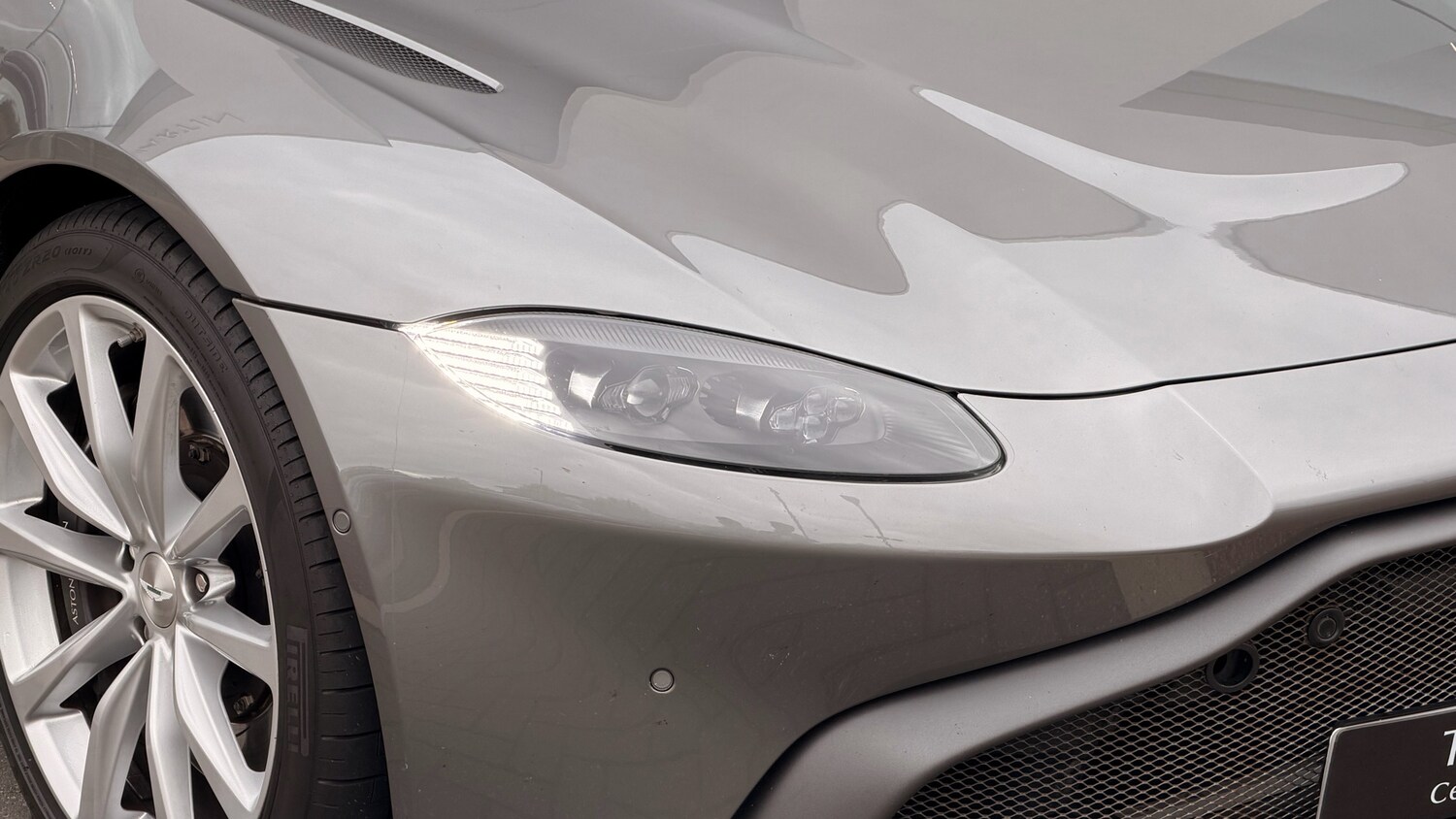 Used Aston Martin Vantage 2019 for sale - 76082125: Photo 20