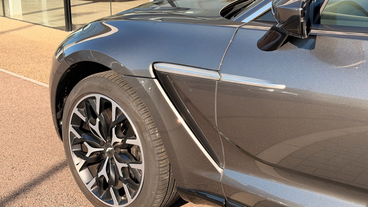 Used Aston Martin DBX 2024 for sale - 76106984: Photo 9