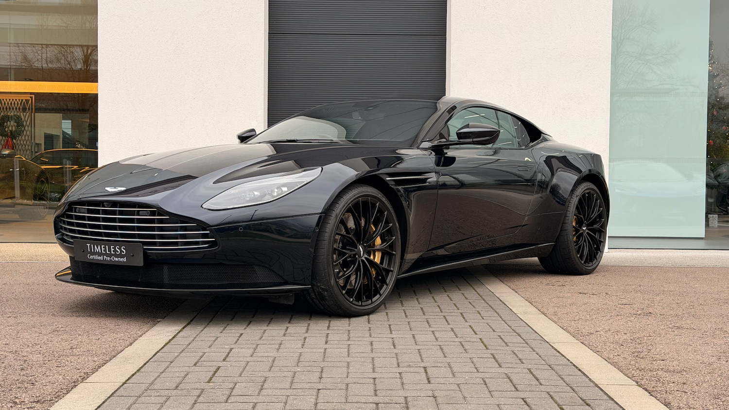 Used Aston Martin DB11 2022 for sale - 76836823: Photo 23