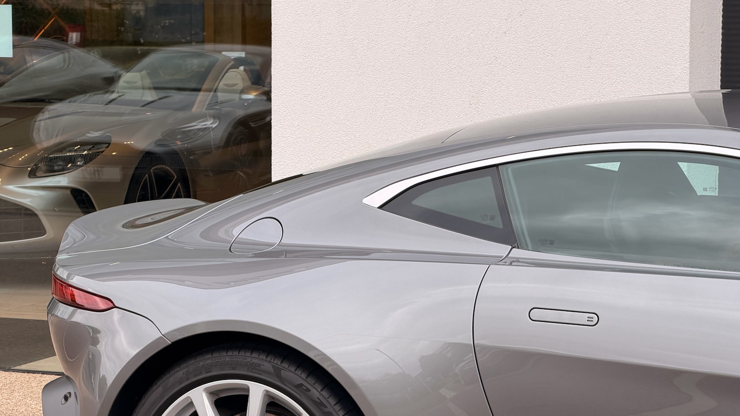 Used Aston Martin Vantage 2019 for sale - 76910975: Photo 17