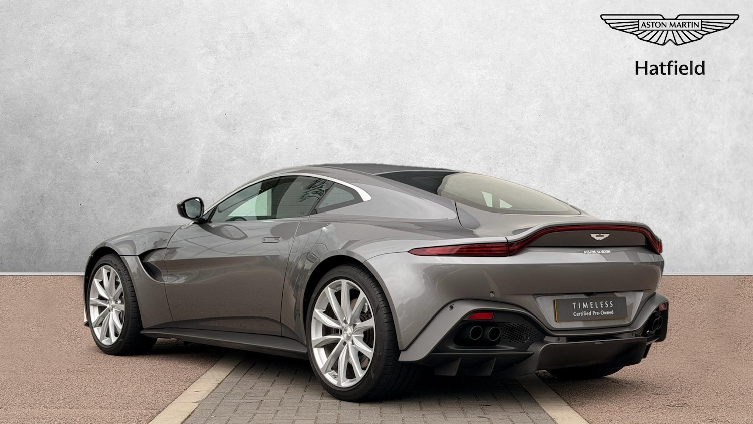Used Aston Martin Vantage 2019 for sale - 76910975: Photo 2
