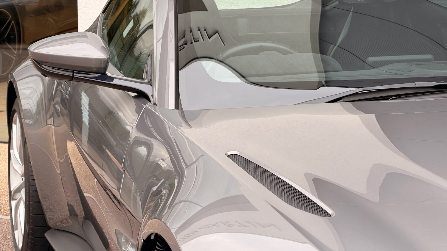 Used Aston Martin Vantage 2019 for sale - 76910975: Photo 23