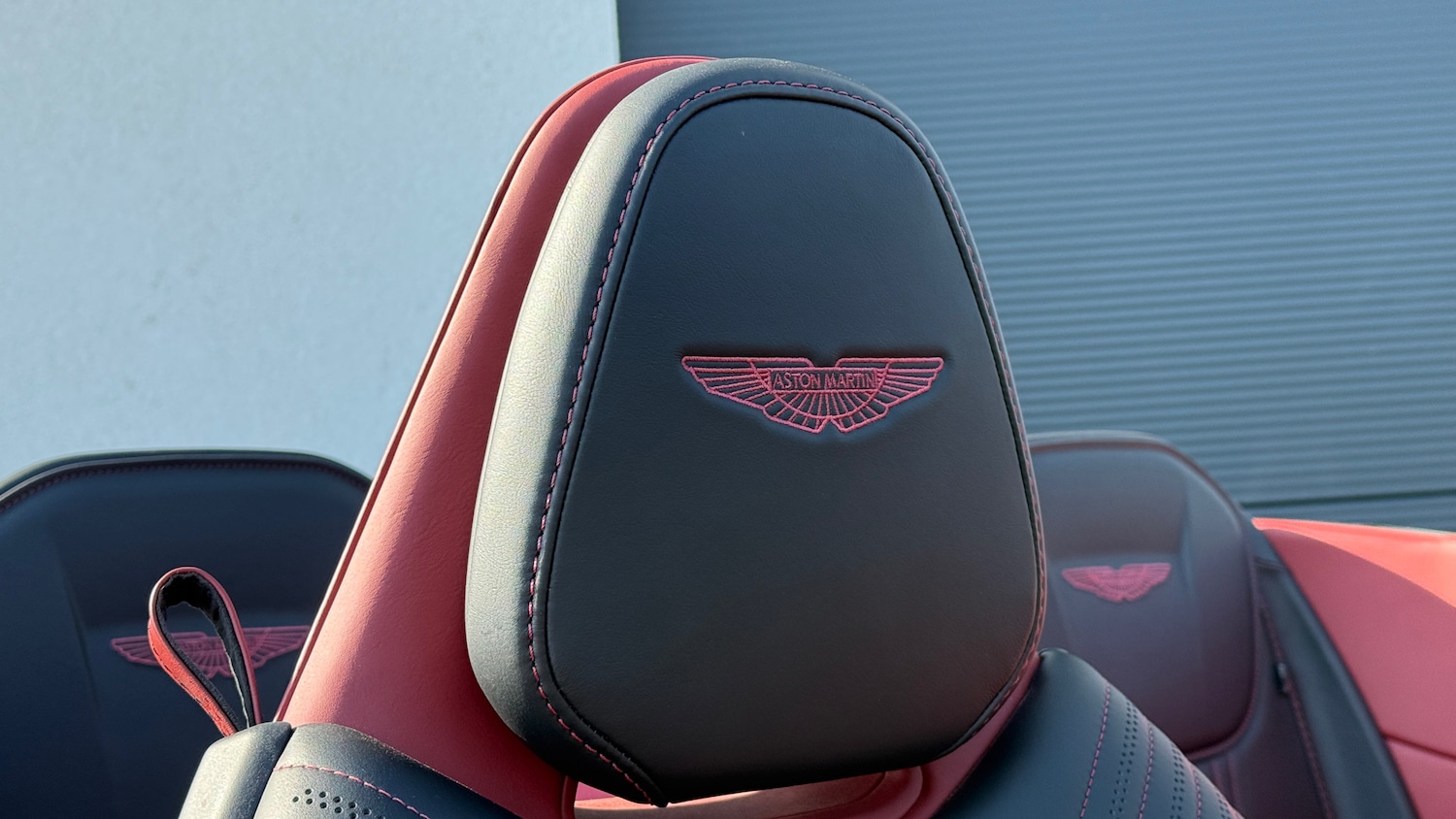 Used Aston Martin DB11 2018 for sale - 77303542: Photo 5