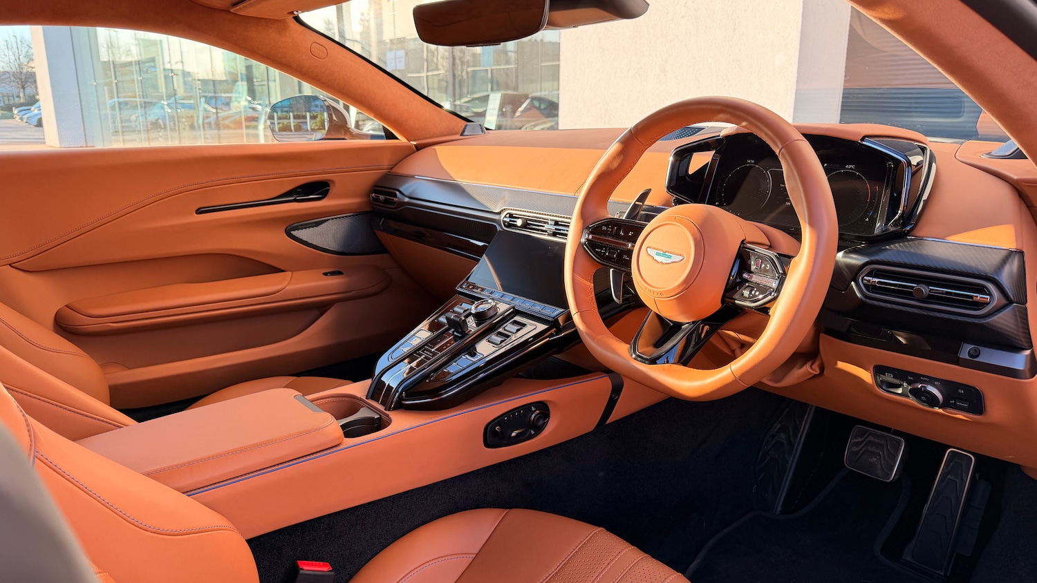 Used Aston Martin Vantage 2025 for sale - 77107543: Photo 3