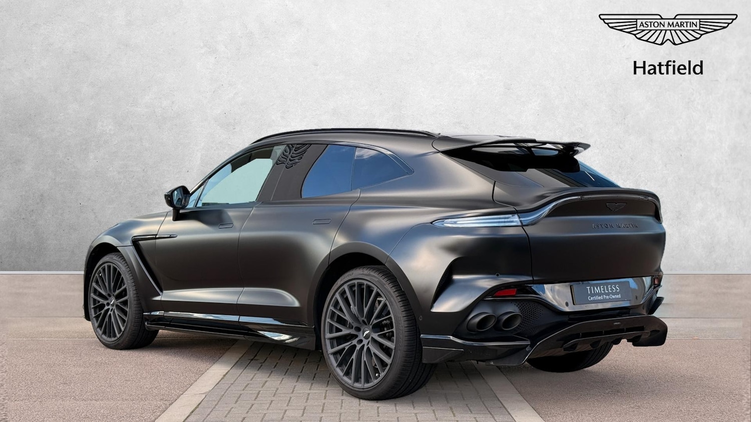 Used Aston Martin DBX 2022 for sale - 76334923: Photo 2