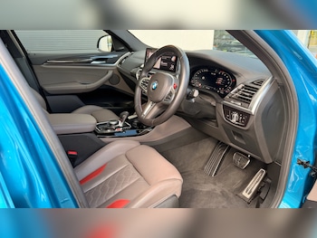 Used BMW X4 2023 for sale - 76134396: Photo