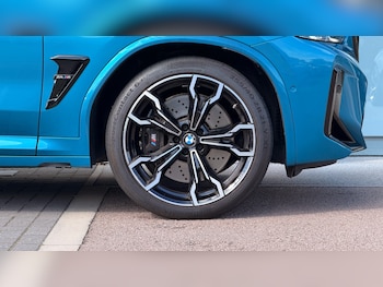 Used BMW X4 2023 for sale - 76134396: Photo