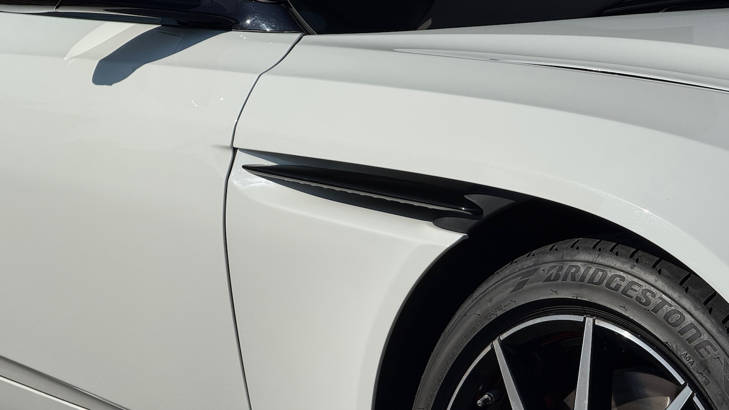 Used Aston Martin DB11 for sale - 76470943: Photo 9