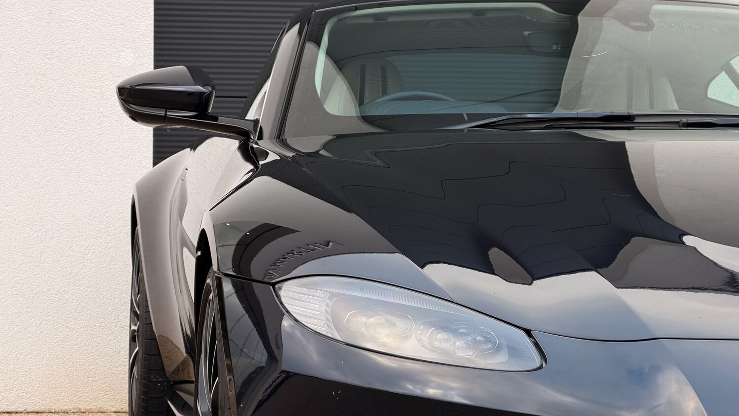 Used Aston Martin Vantage 2023 for sale - 77494623: Photo 18