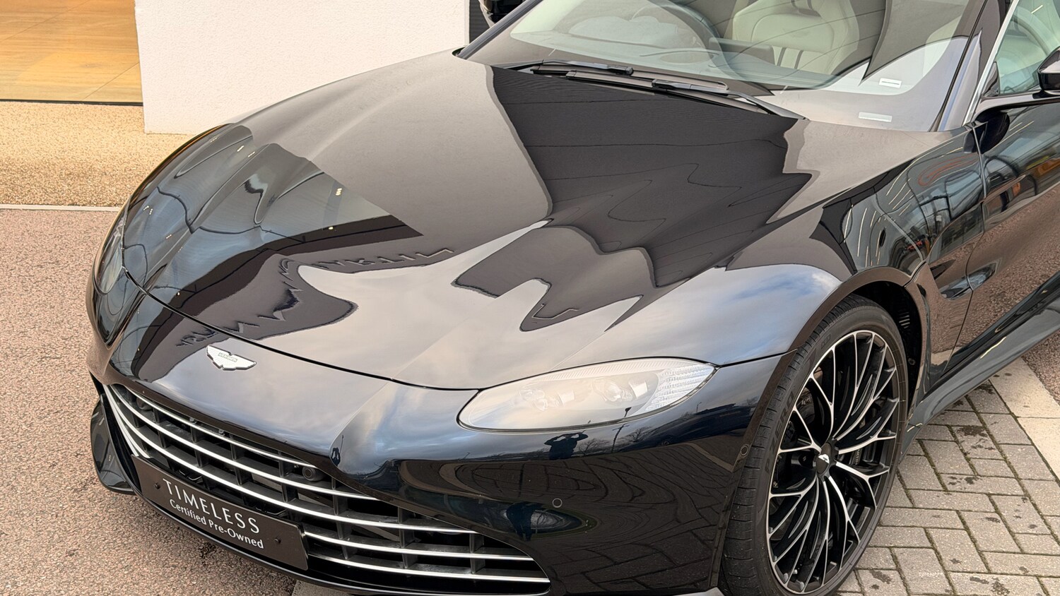 Used Aston Martin Vantage 2023 for sale - 77494623: Photo 25