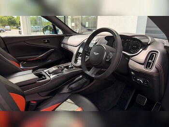 Used Aston Martin DBX 2023 for sale - 78998024: Photo