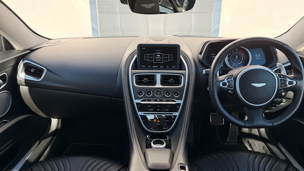 Used Aston Martin DB11 2019 for sale - 76119543: Photo 10