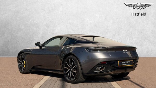 Used Aston Martin DB11 2019 for sale - 76119543: Photo 2