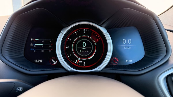 Used Aston Martin DB11 2019 for sale - 76119543: Photo 6