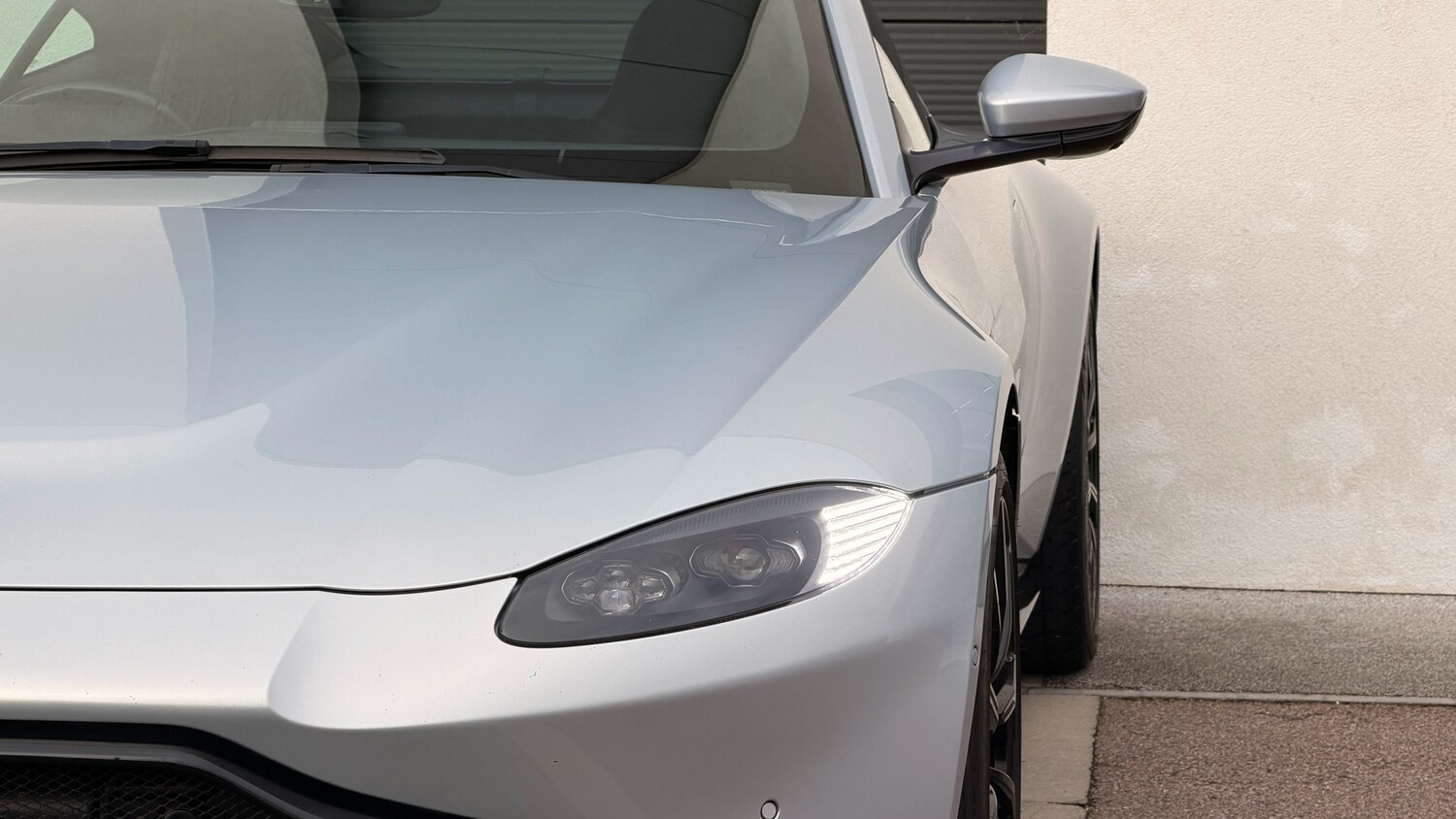 Used Aston Martin Vantage 2019 for sale - 76510584: Photo 18