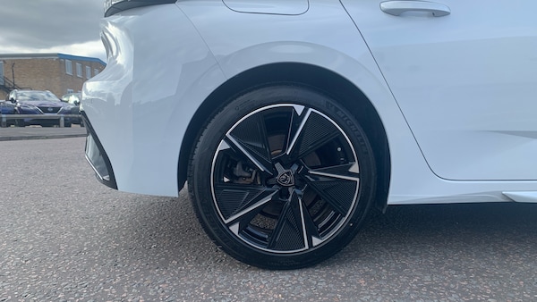 Used Peugeot 308 2024 for sale - 76190384: Photo 16