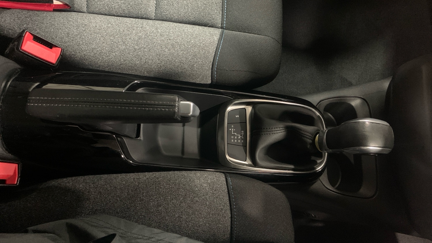 Used Citroen C4 Cactus 2019 for sale - 76307995: Photo 21