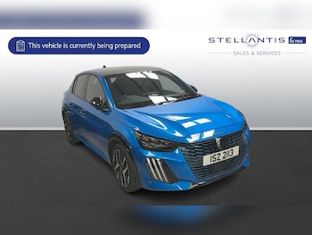 Peugeot - 208