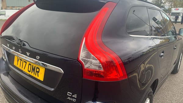 Used Volvo XC60 2017 for sale - 76228666: Photo 45