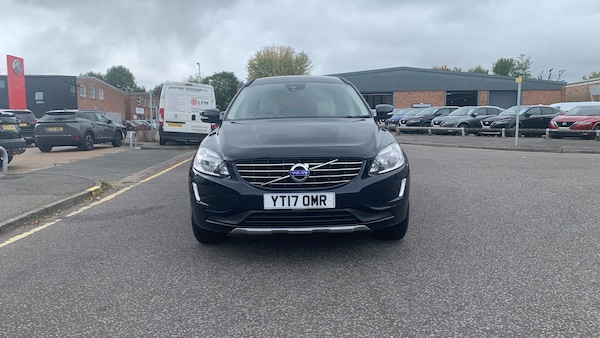 Used Volvo XC60 2017 for sale - 76228666: Photo 8