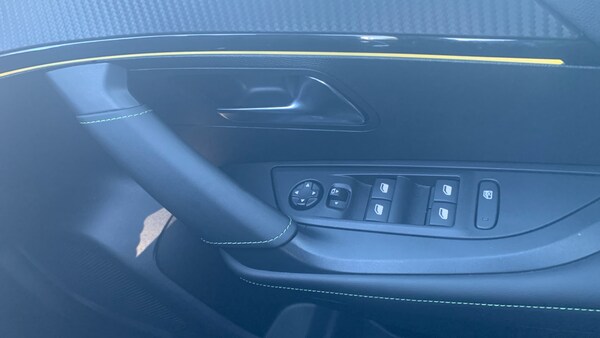 Used Peugeot 2008 2024 for sale - 76139373: Photo 22