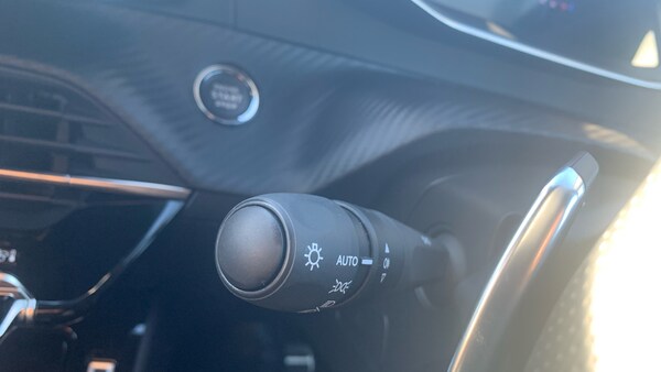 Used Peugeot 2008 2024 for sale - 76139373: Photo 27