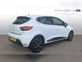 Used Renault Clio 2018 for sale - 75867511: Photo