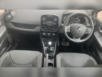 Used Renault Clio 2018 for sale - 75867511: Photo