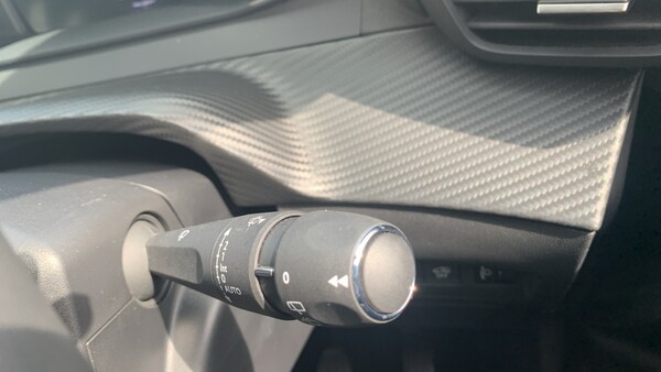 Used Peugeot 2008 2023 for sale - 75671380: Photo 28