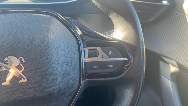 Used Peugeot 2008 2020 for sale - 76139430: Photo 24