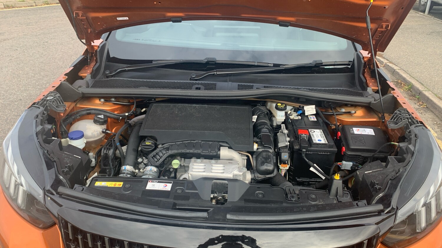 Used Peugeot 2008 2022 for sale - 76296628: Photo 18
