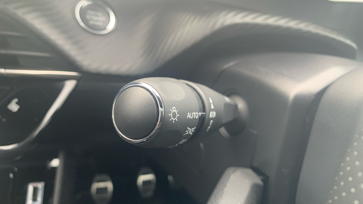 Used Peugeot 2008 2022 for sale - 76296628: Photo 27