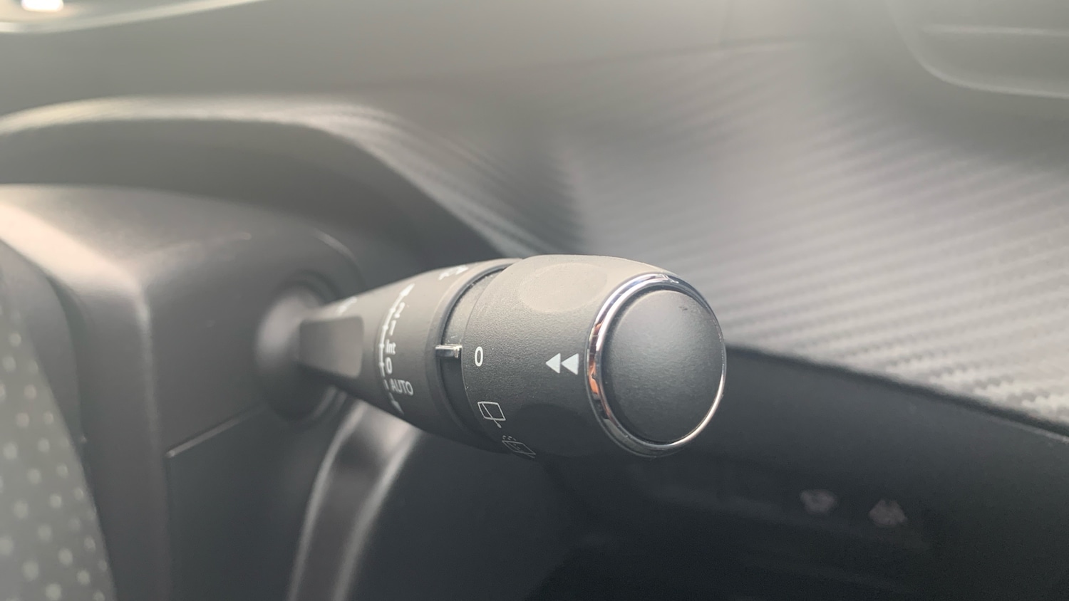 Used Peugeot 2008 2022 for sale - 76296628: Photo 28