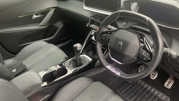Used Peugeot 208 2023 for sale - 76190401: Photo 11