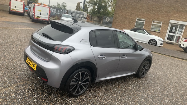 Used Peugeot 208 2023 for sale - 76190401: Photo 53