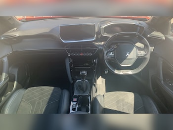Used Peugeot 2008 2021 for sale - 75553776: Photo