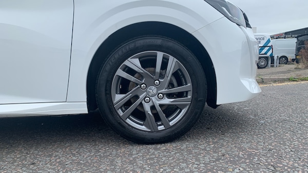 Used Peugeot 208 2022 for sale - 76216486: Photo 17