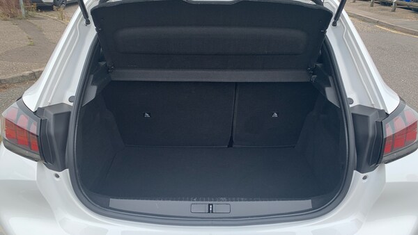 Used Peugeot 208 2022 for sale - 76216486: Photo 19